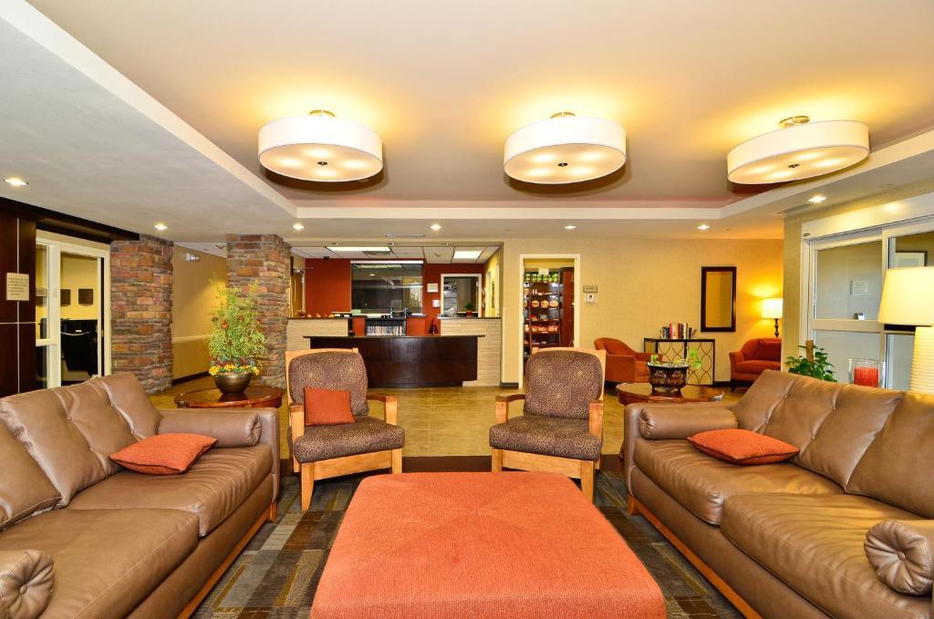 Hawthorn Suites By Wyndham Williston Exteriér fotografie